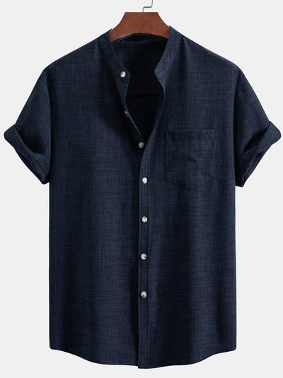 Ensemble homme avec chemise col officier à manches courtes et pantalon droit style décontracté