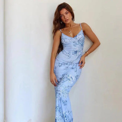 Robe sans manches à motif fleuri au design raffiné