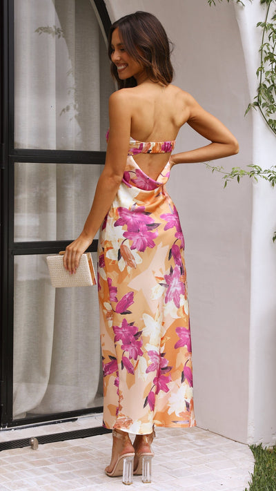 Robe longue sans bretelles parfaite pour vos sorties élégantes