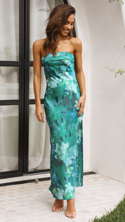Robe longue sans bretelles parfaite pour vos sorties élégantes