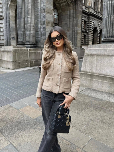 Veste femme tendance au style moderne et raffiné