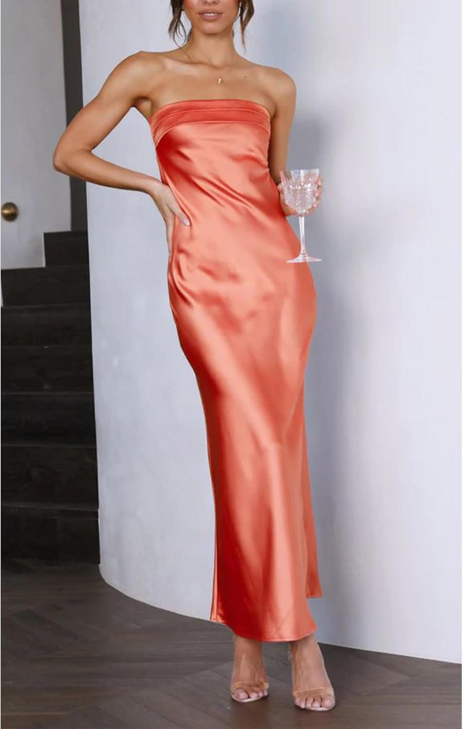 Robe longue sans bretelles parfaite pour vos sorties élégantes