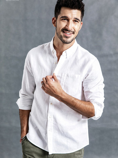 Chemise à manches longues pour homme au style moderne